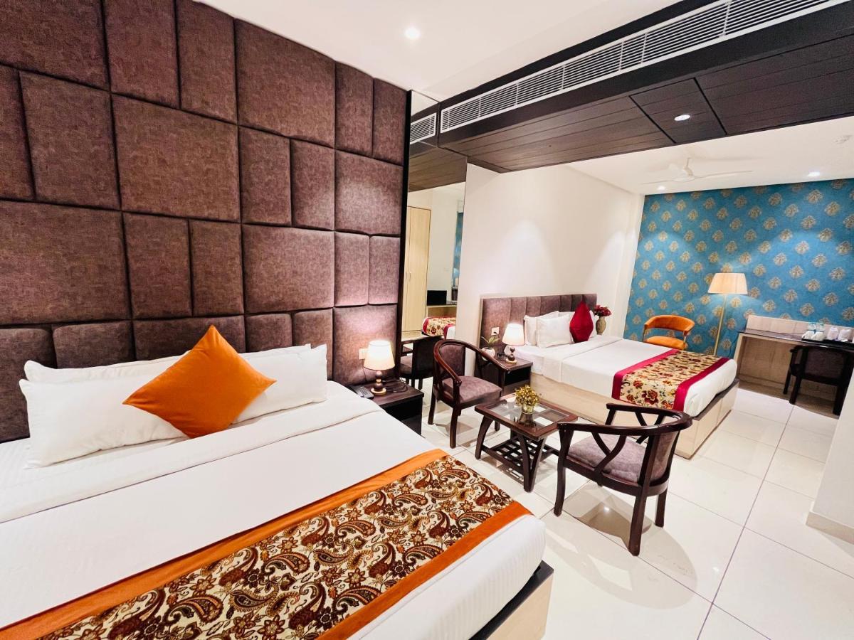 Hotel The Savode - Just 2 Mins From Golden Temple Amritsar Exterior foto